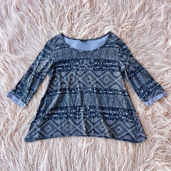 Geometric Blouse  - Picture 1 of 4